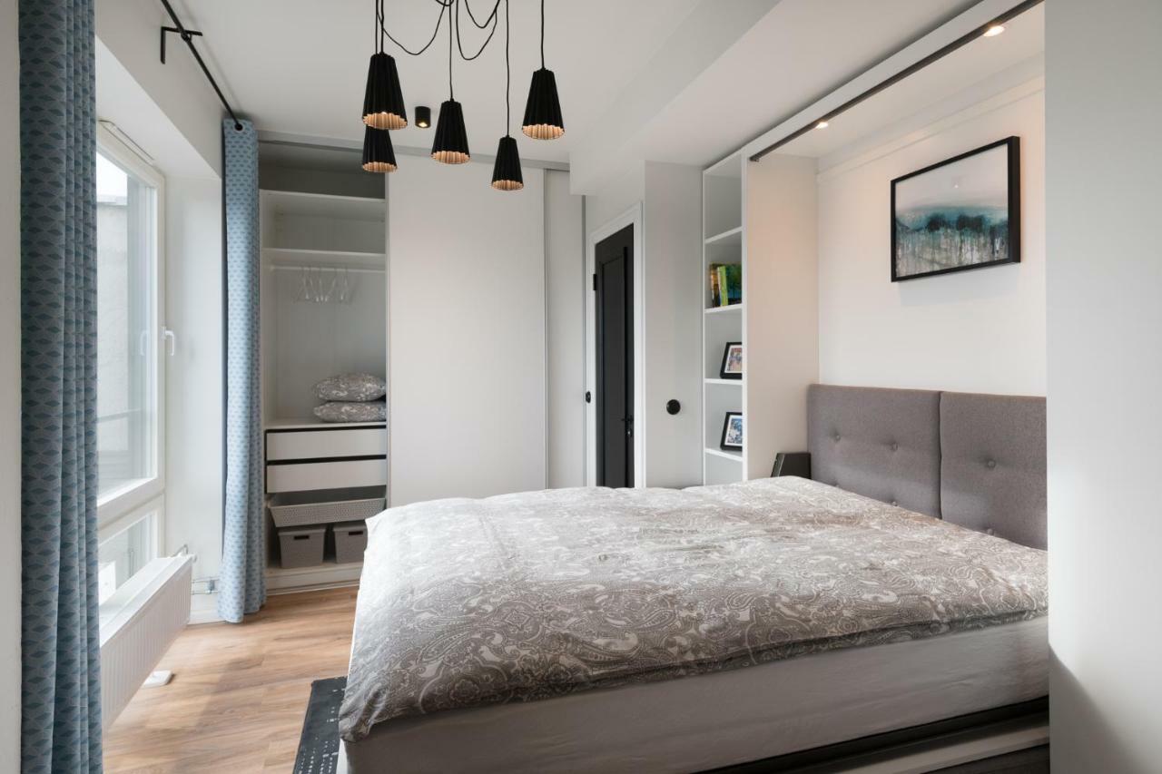 City Terrace Apartment Avangard - Large Private Roof Terrace Reval Esterno foto